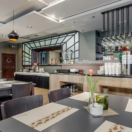 Atrium Practical Near The By Renters