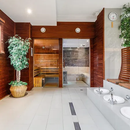 Διαμέρισμα Atrium Practical Near The By Renters