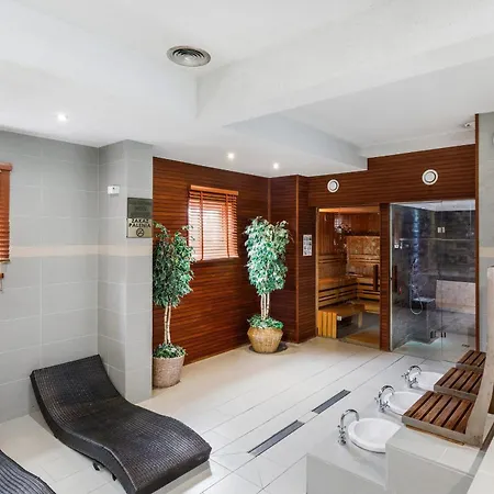 Lägenhet Atrium Practical Near The By Renters