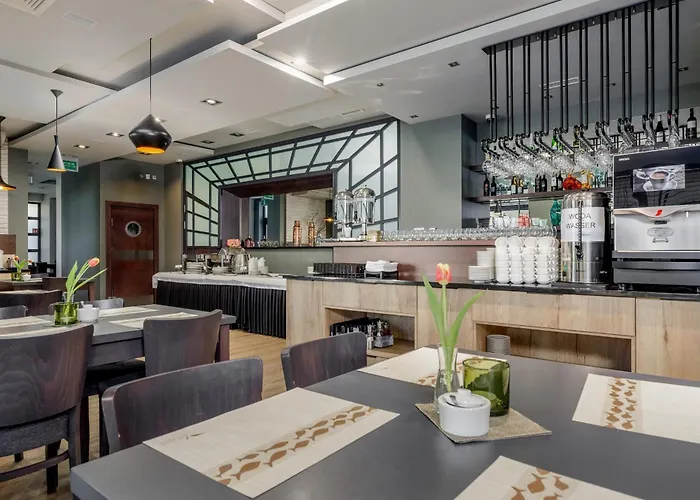 Atrium Practical Near The By Renters