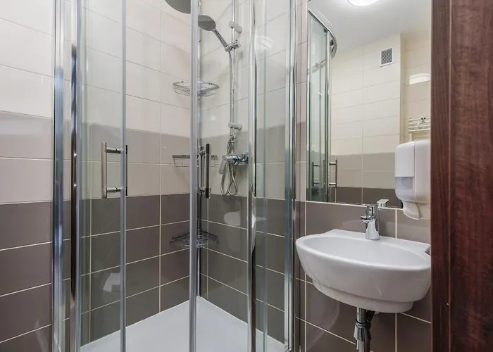 アパート Atrium Practical Near The By Renters *