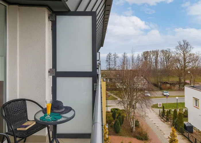 アパート Atrium Practical Near The By Renters *